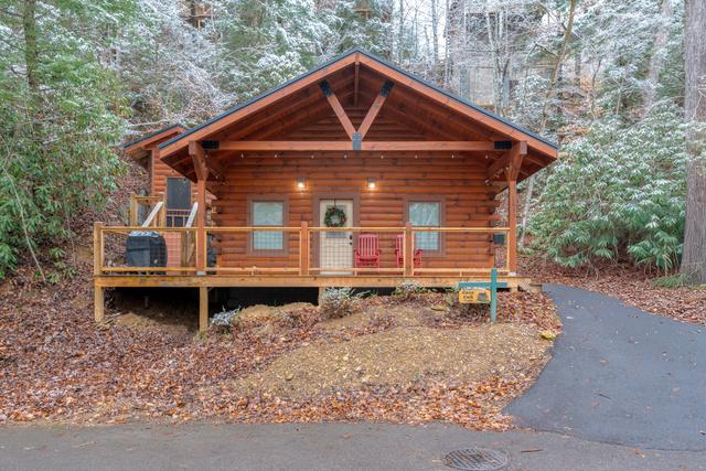 Taken at 282 Cozy Cub in Phase II TN Taken at 282 Cozy Cub in Phase II TN