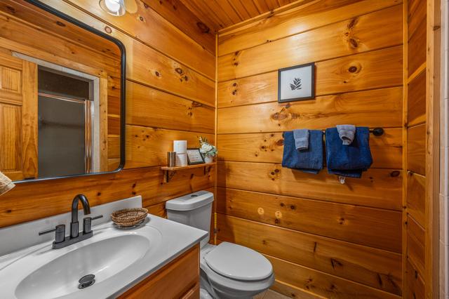 Taken at Blue Sage Hideaway in Gatlinburg TN