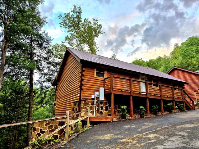 Taken at 211 Misty Mountain Getaway in Phase II TN