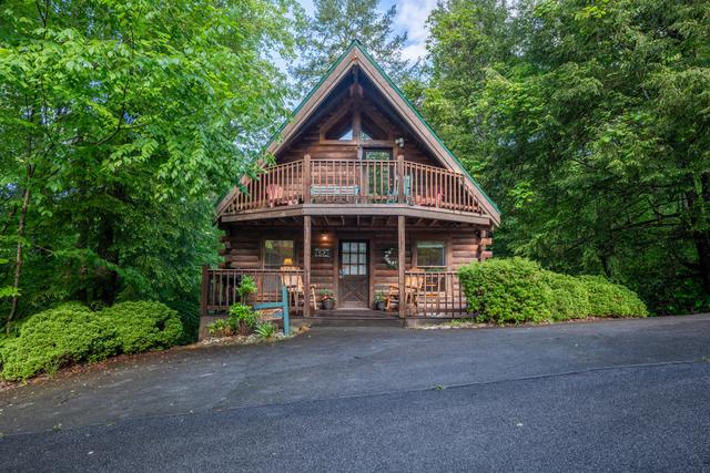 Taken at 26 Bearfoot Landing in Phase I TN