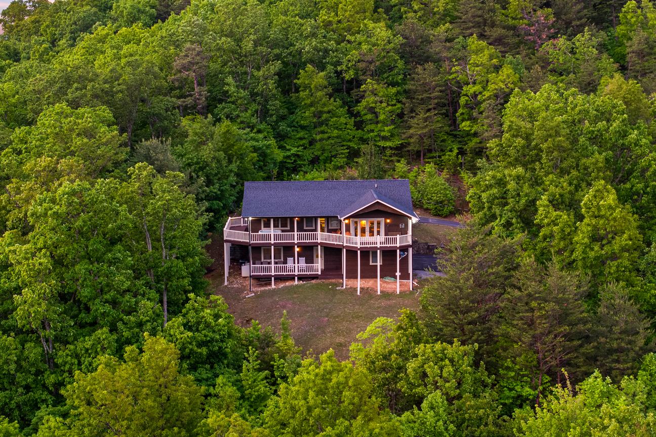 Trapper John's Mountain Lodge