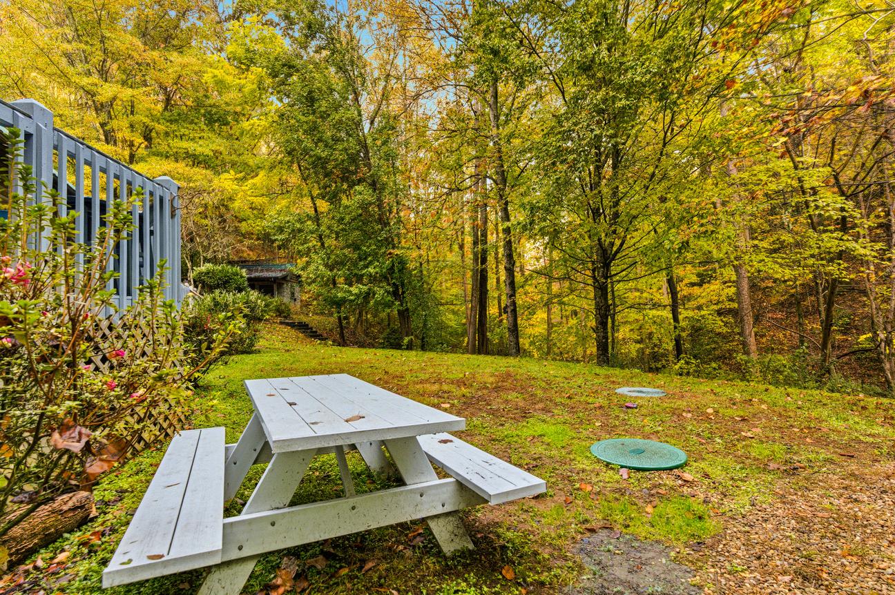 Waterfall Woods Lodge