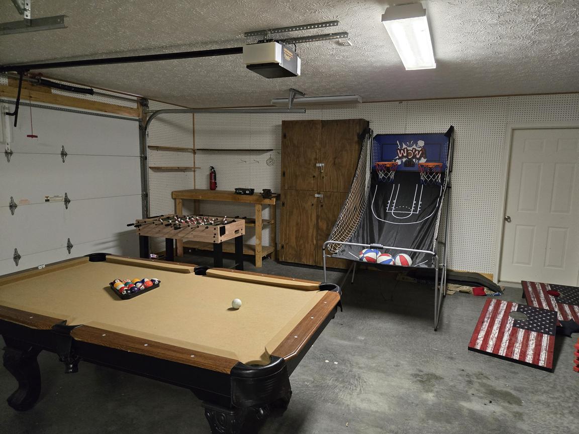 Trapper John's Mountain Lodge