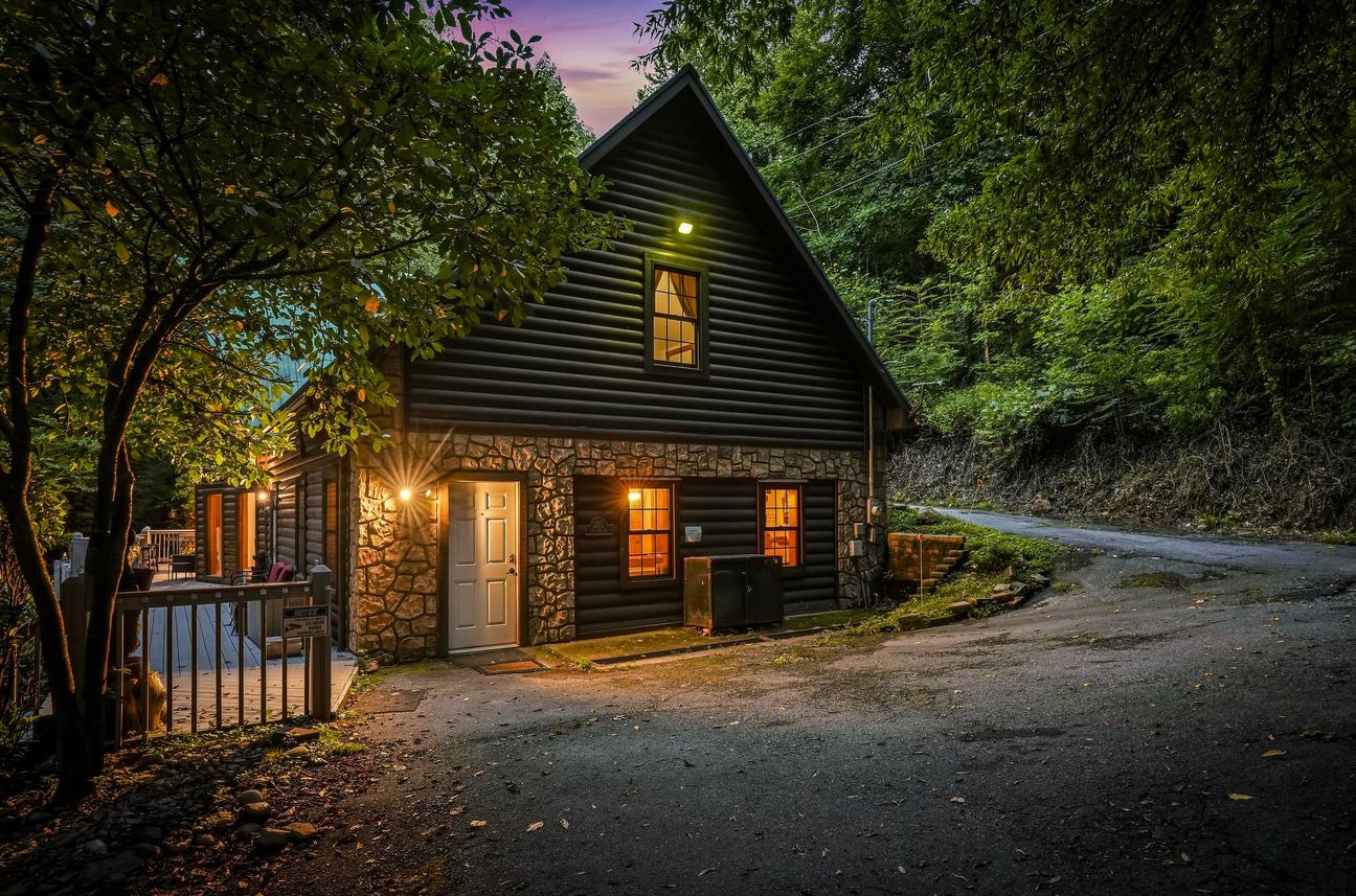 Waterfall Woods Lodge