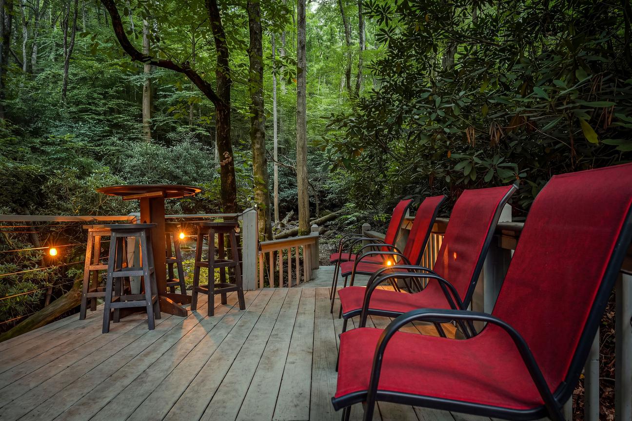 Waterfall Woods Lodge