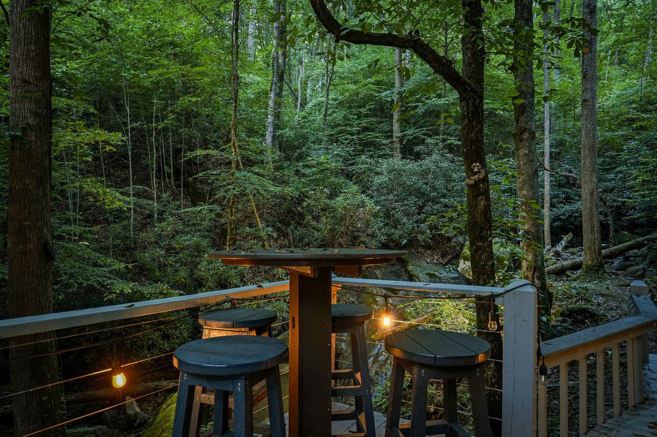 Waterfall Woods Lodge