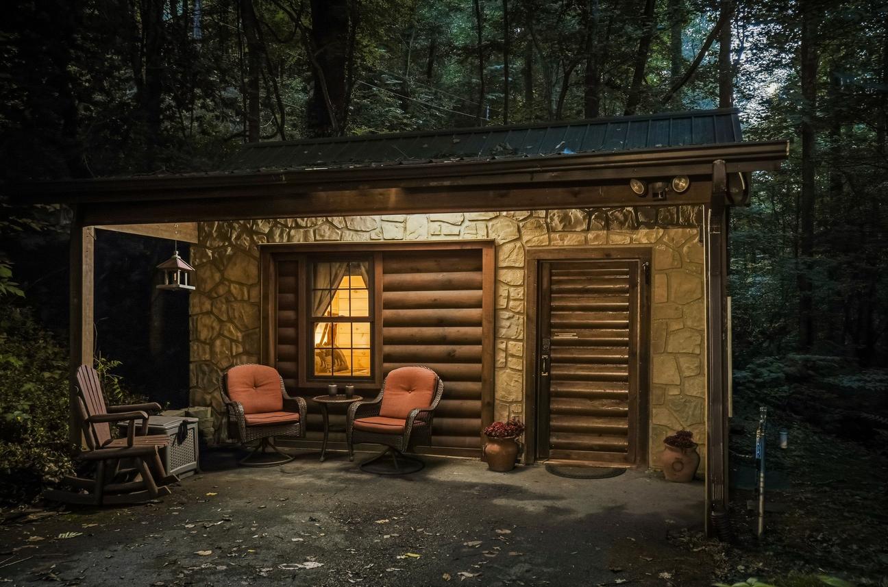 Waterfall Woods Lodge