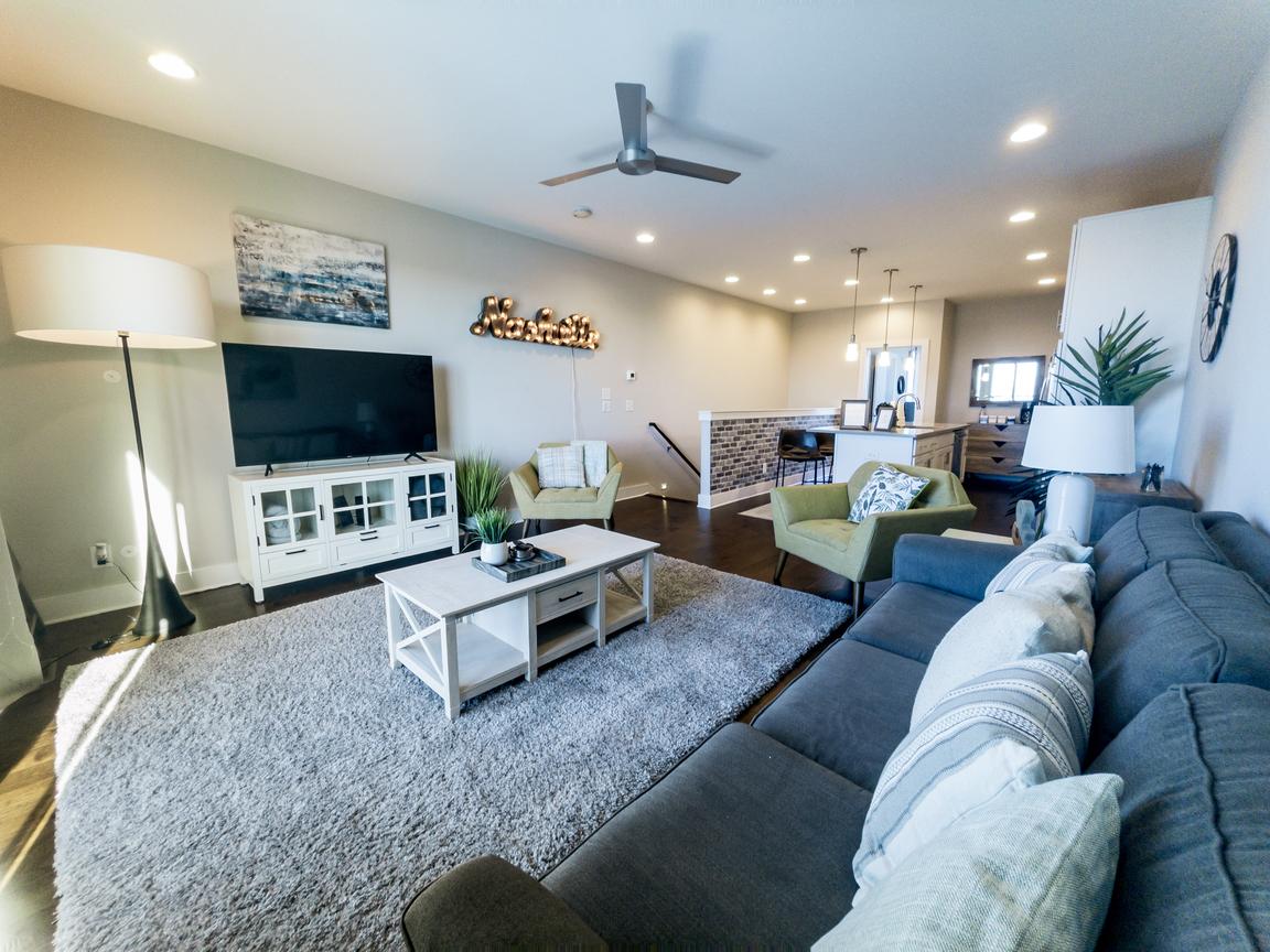 3 BREast Nashville Townhouse on Fern