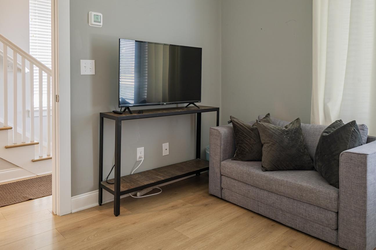Buena Vista Townhouse near Germantown