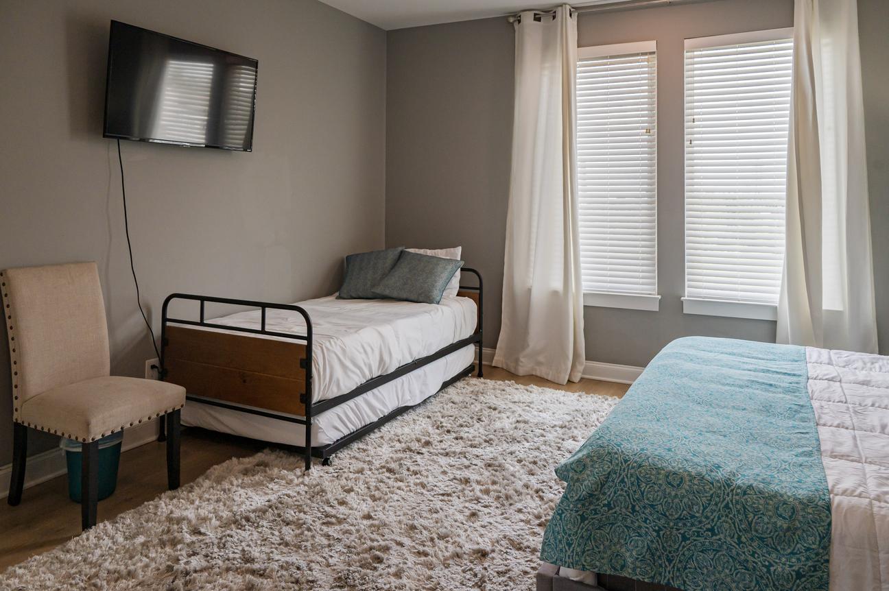 Buena Vista Townhouse near Germantown