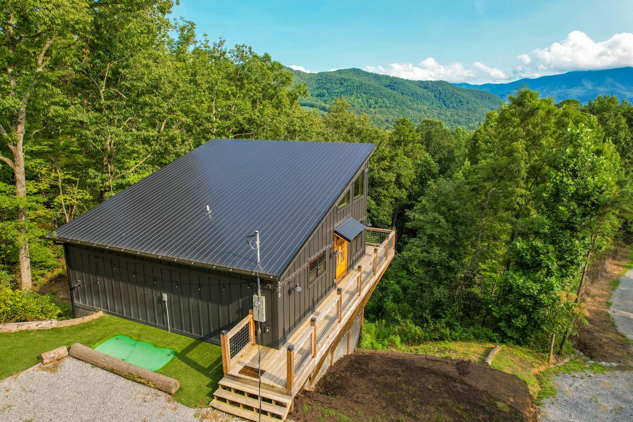 Little Bear Lodge