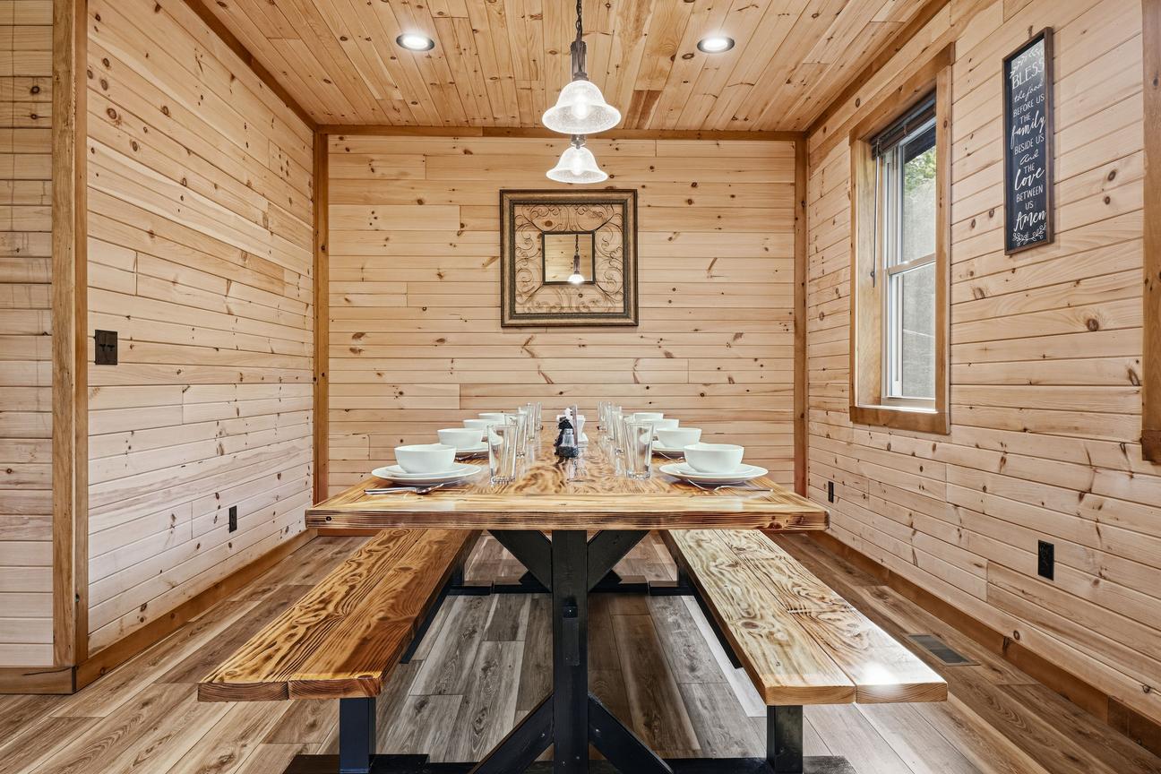 Bear Mansion Getaway