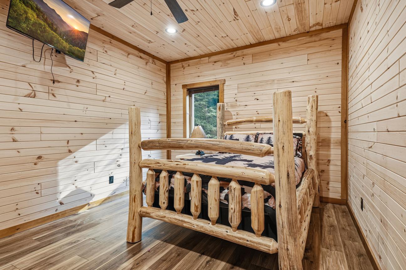 Bear Mansion Getaway
