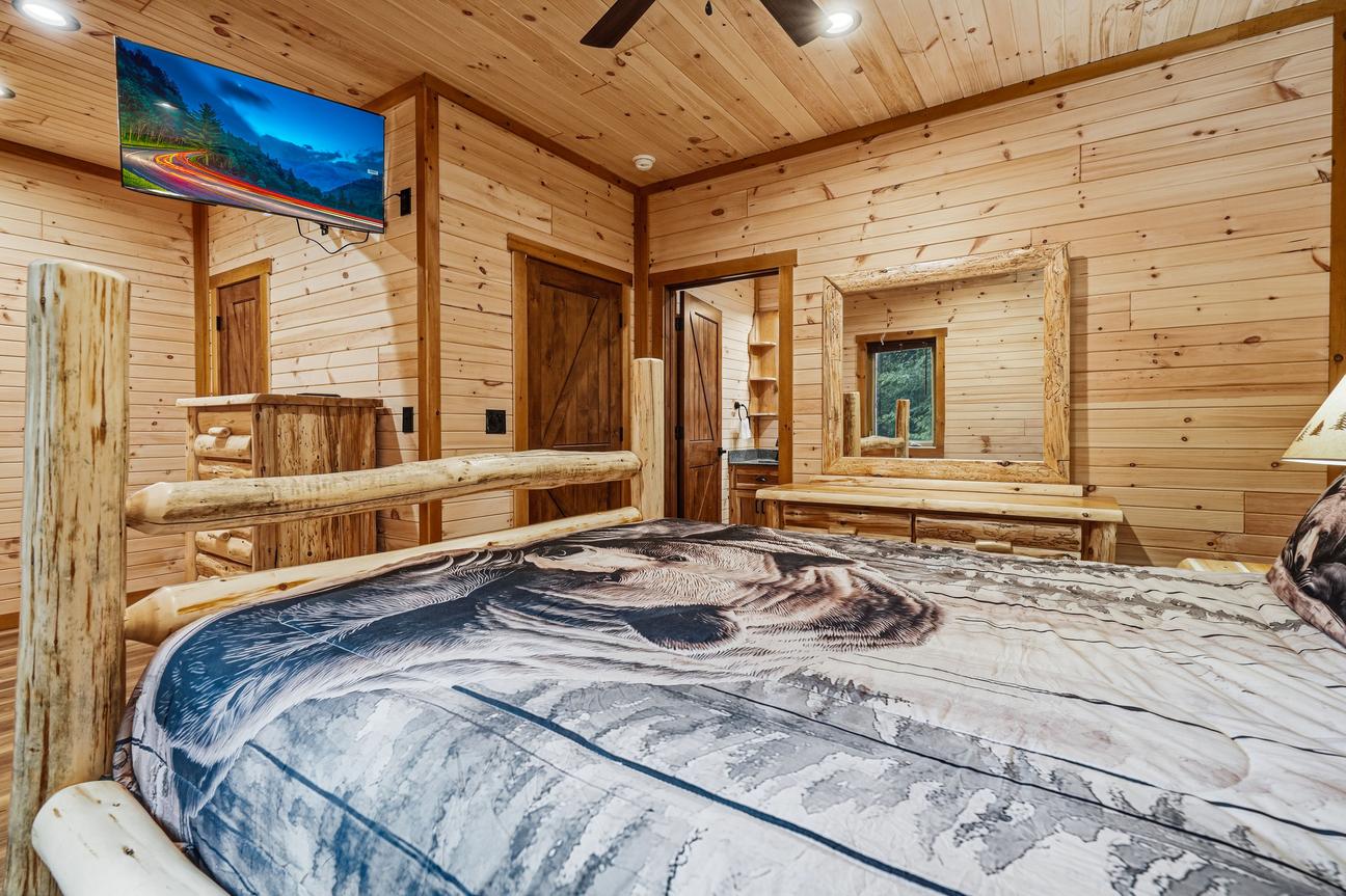 Bear Mansion Getaway