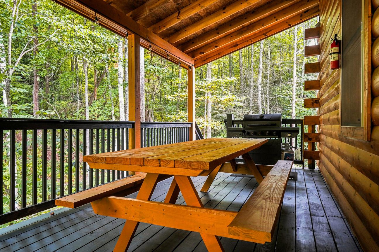 Bear Mansion Getaway
