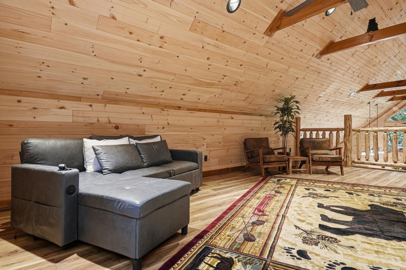 Bear Mansion Getaway