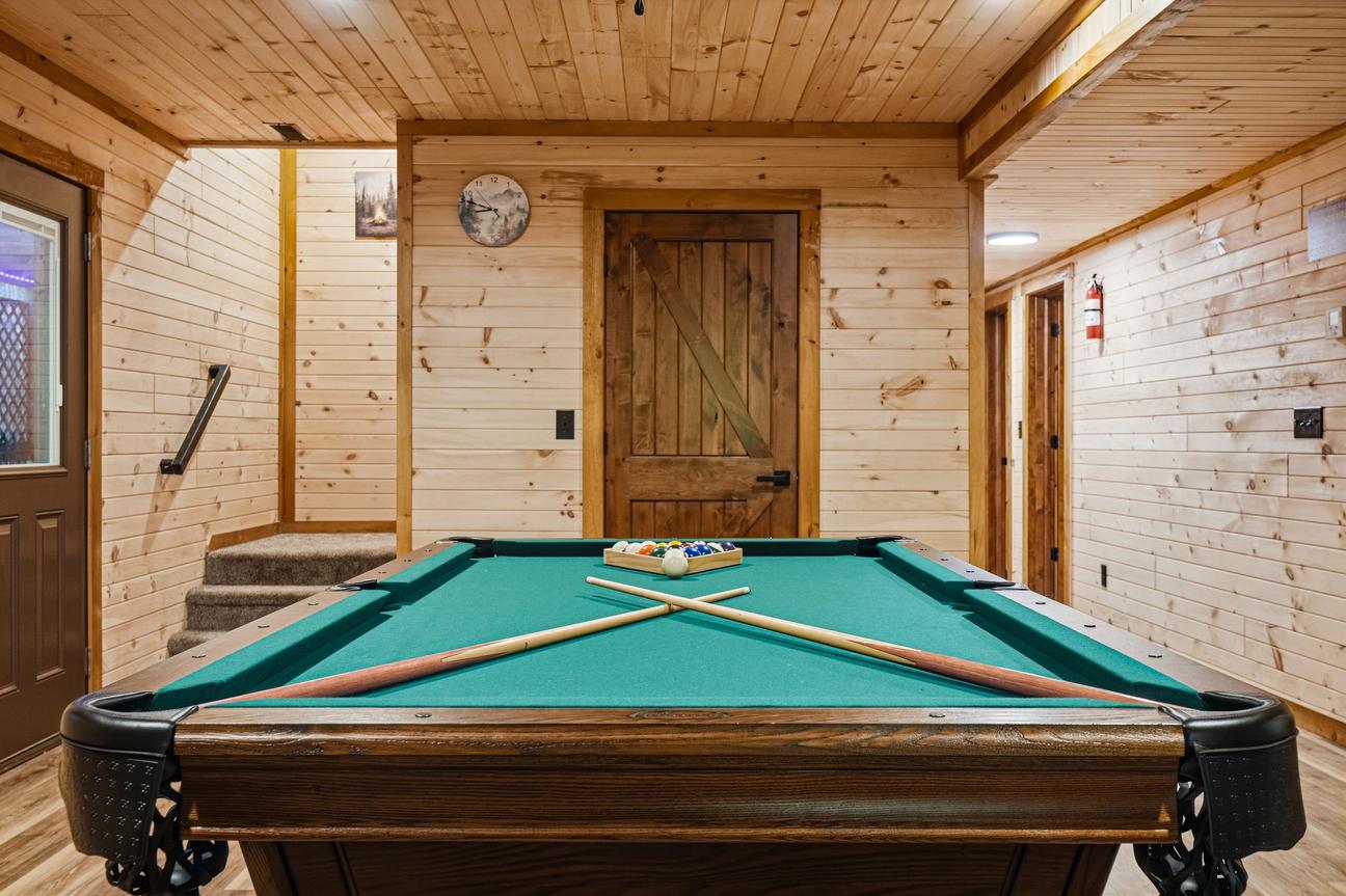 Bear Mansion Getaway