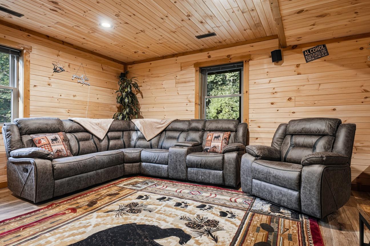 Bear Mansion Getaway