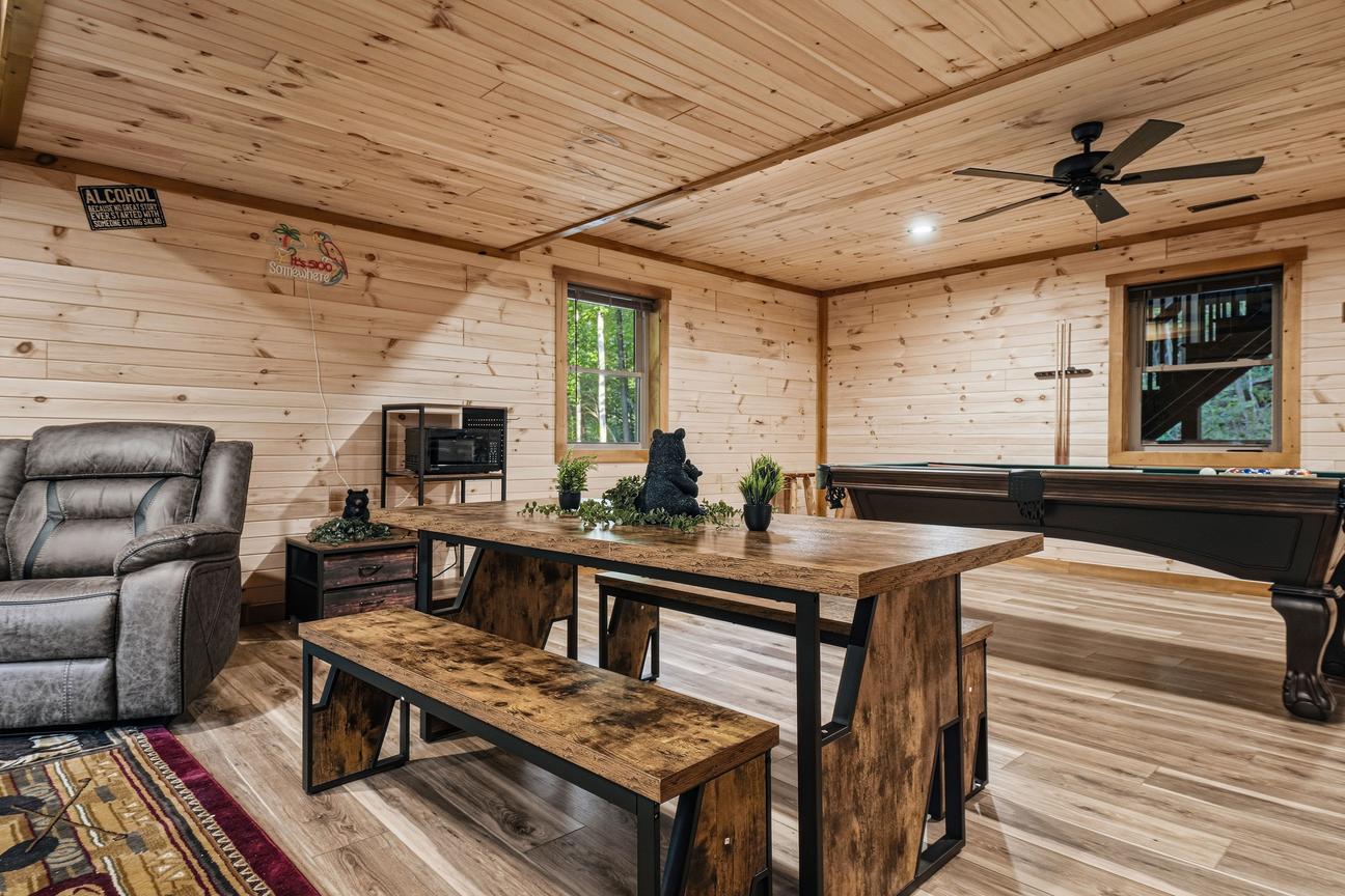 Bear Mansion Getaway