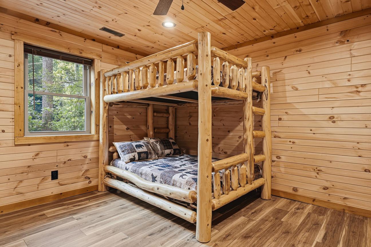 Bear Mansion Getaway