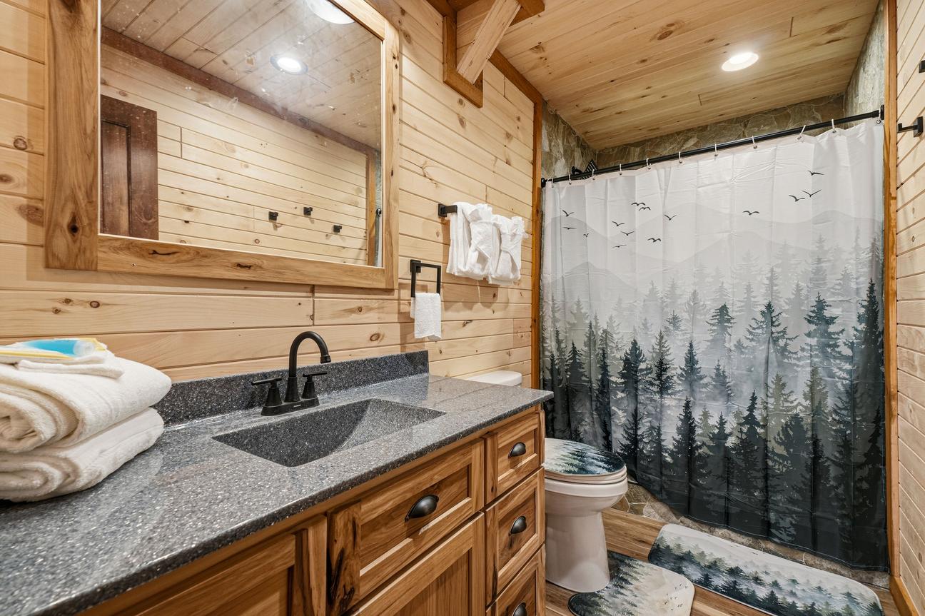 Bear Mansion Getaway