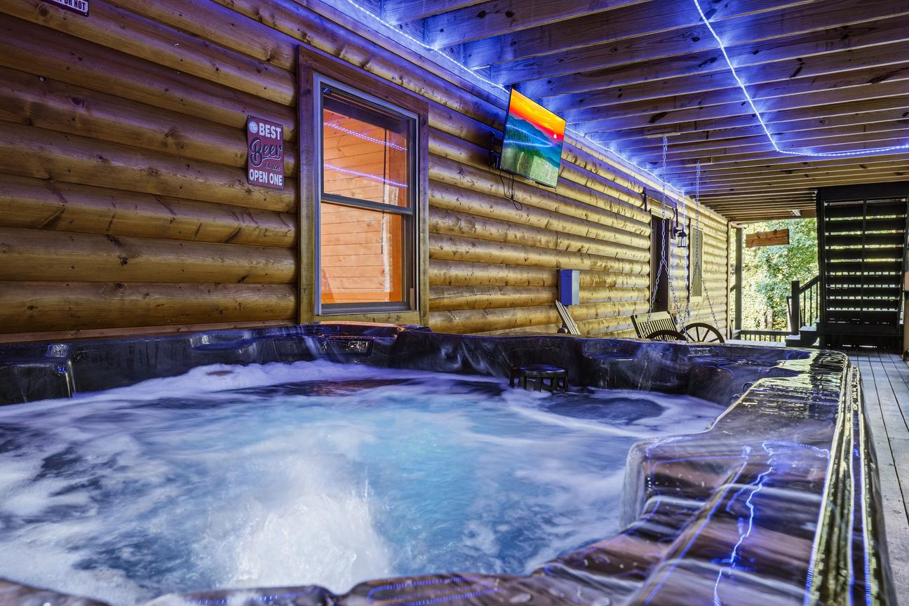 Bear Mansion Getaway