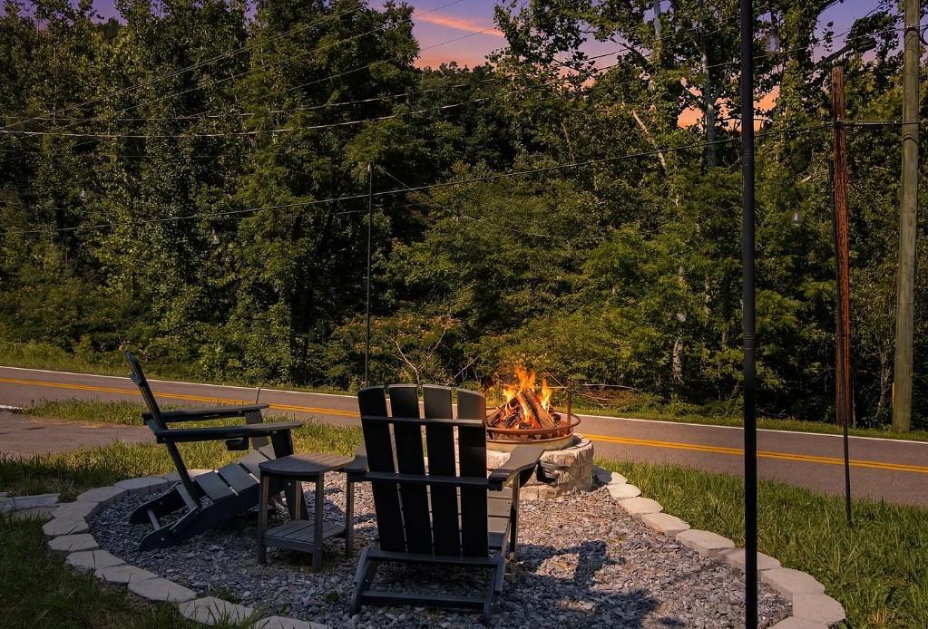 Tranquility River Chalet