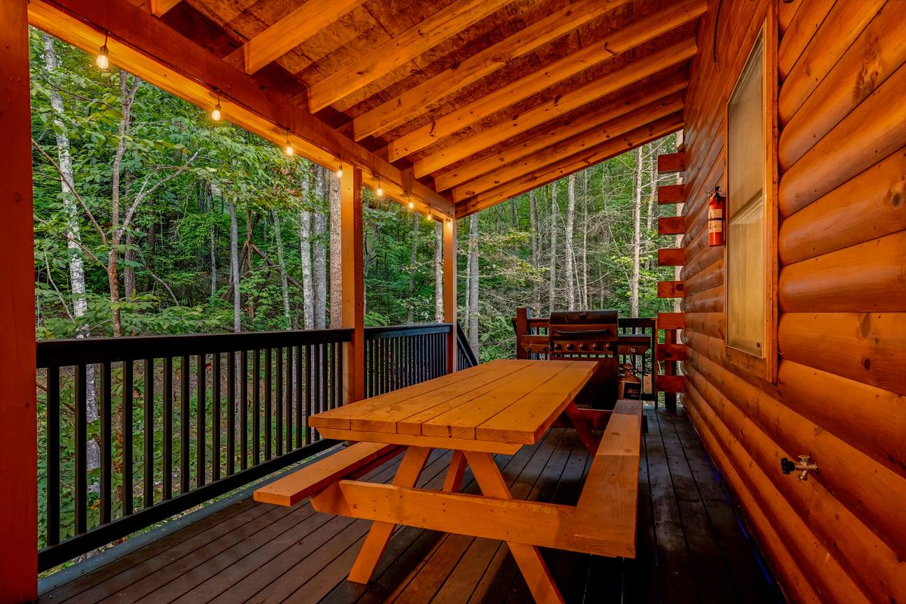 Bear Mansion Getaway