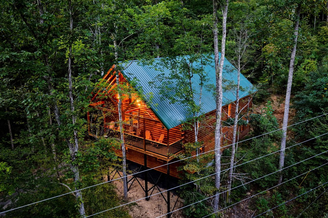 Bear Mansion Getaway