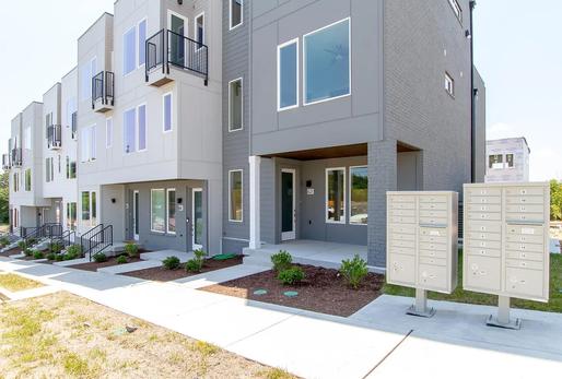 3 BREast Nashville Townhouse on Fern
