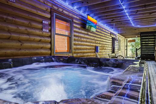 Bear Mansion Getaway