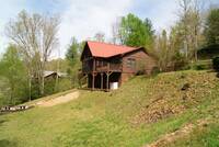 Hillside Creek Cabin