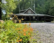 Creekside Cabin