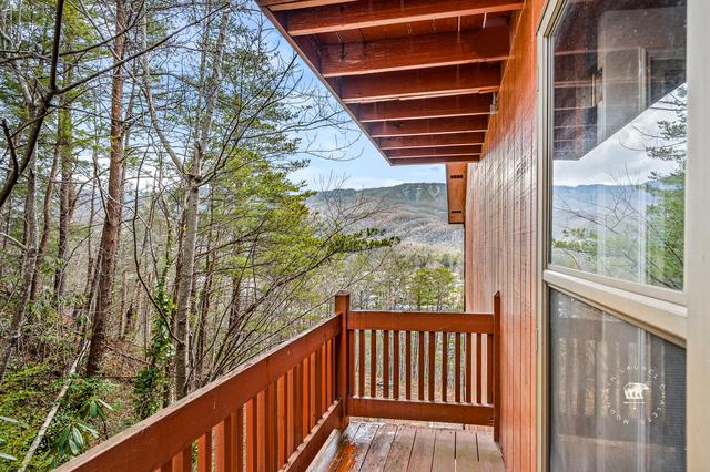 Serenity in the Smokies | Mountain Laurel Chalets