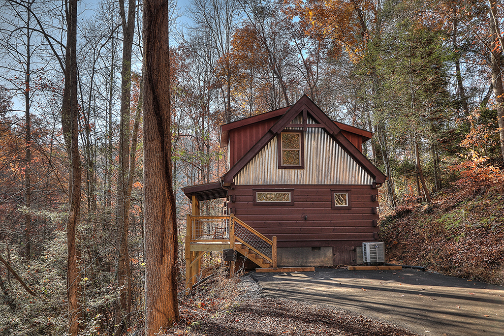 Cozy Cabin Retreat 2 Bedroom Cabin At Parkside Cabin Rentals