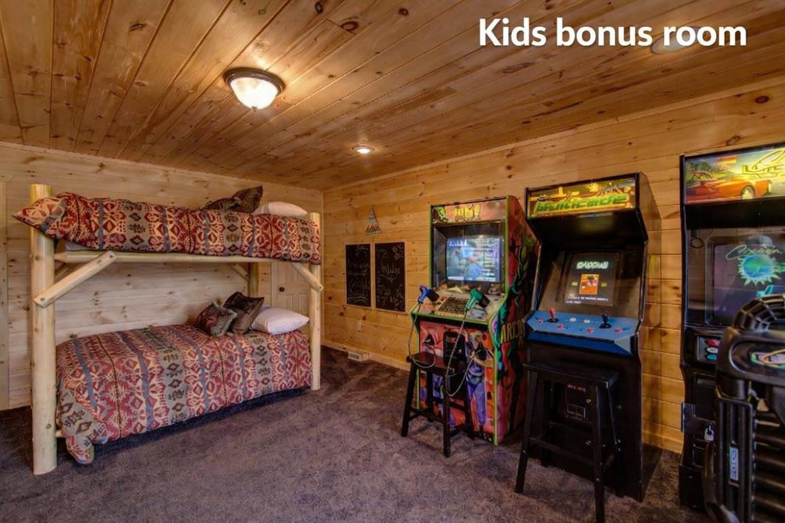 Grand Cherokee Lodge