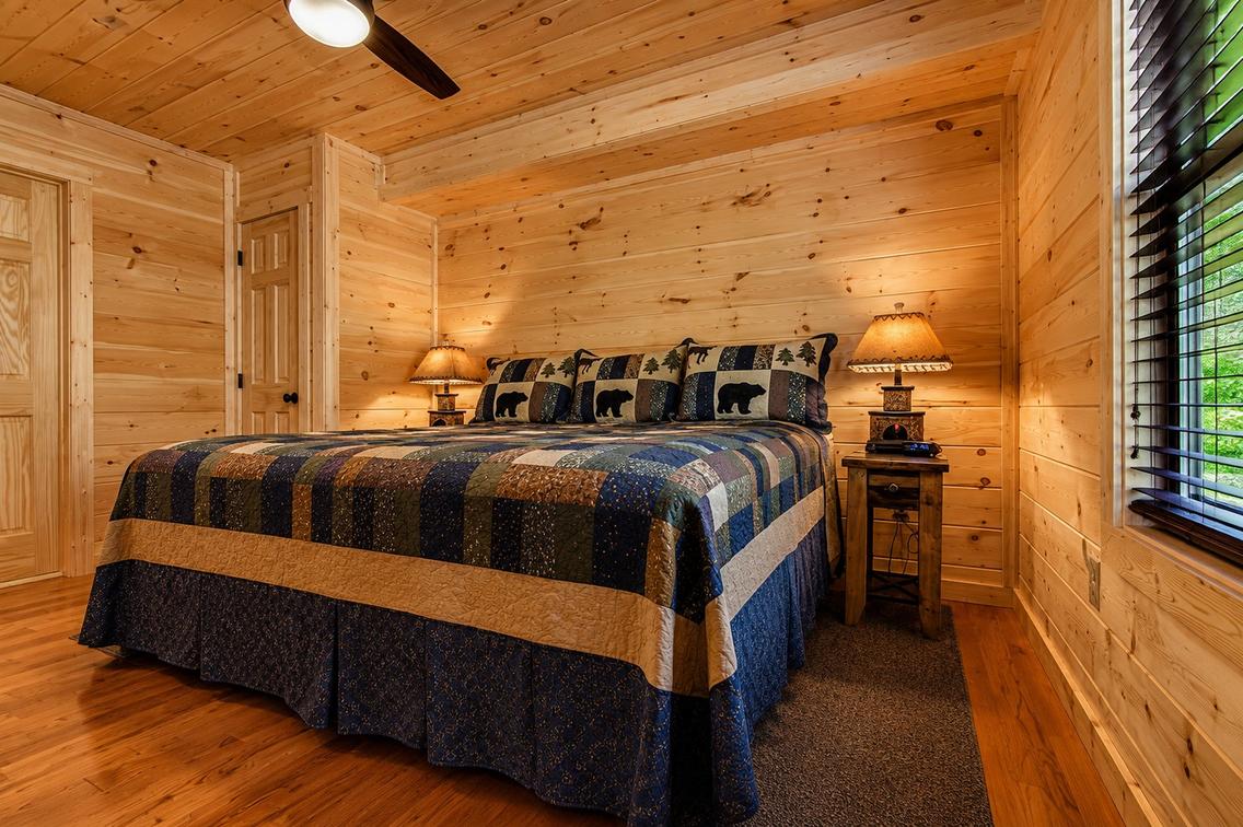 IncomBEARable Luxury