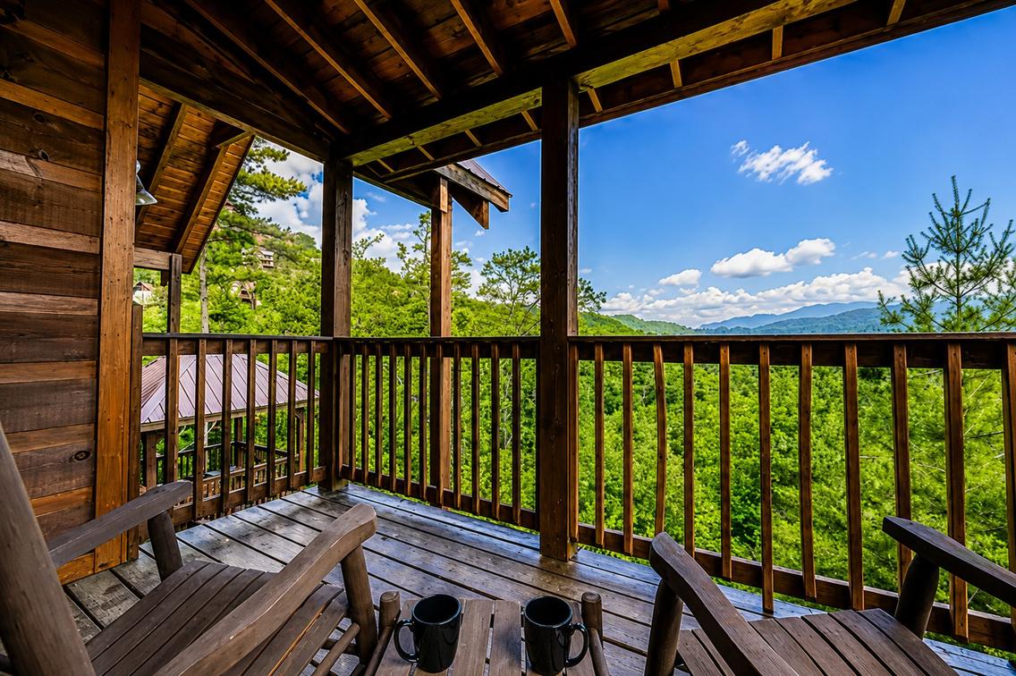 A Suite Mountain View