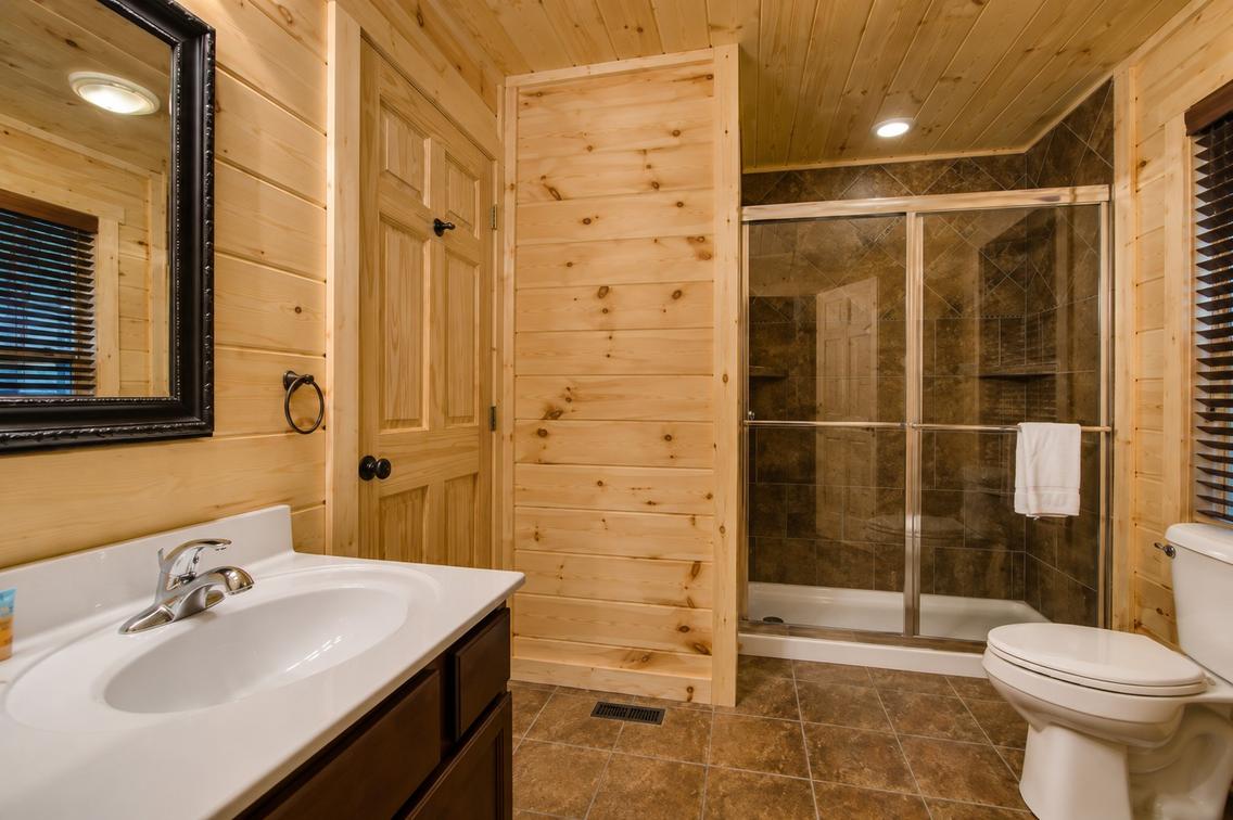 Lazy Bear Lodge