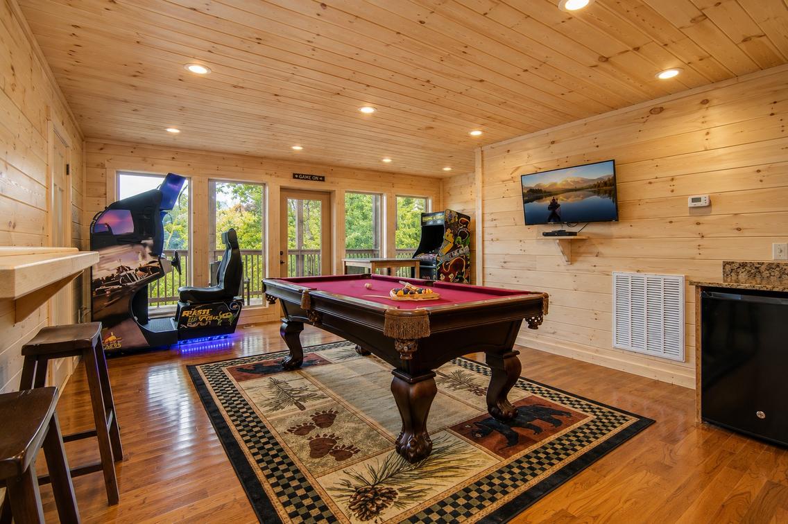 Lazy Bear Lodge