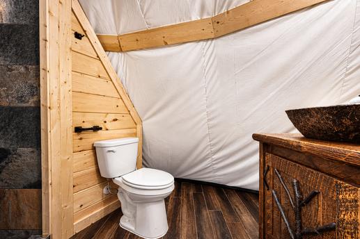 Photo of Arrowhead Queen/Bunk Style