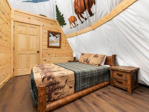Photo of Buffalo Run Queen/Bunk Style