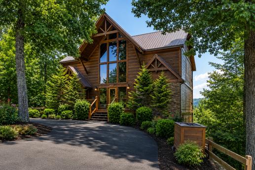A Suite Mountain View