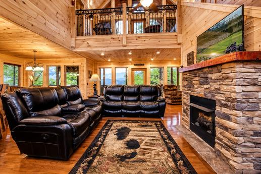 Lazy Bear Lodge