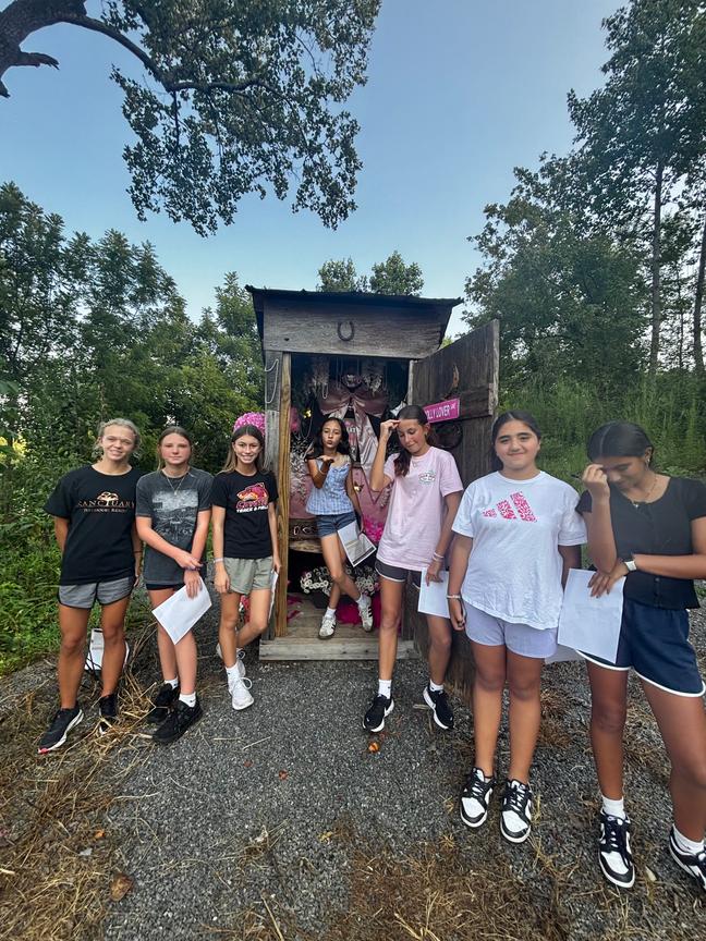 BE SURE TO CHECK OUT OUR 1-MILE INTERACTIVE SCAVENGER HUNT! WE PROVIDE THE MAP, COMPASSES, & FLASH LIGHTS - YOU GO ON THE ADVENTURE TO FIND THE HIDDEN CREATURES AND THE TREASURE BOX! INCLUDED WITH YOUR STAY.