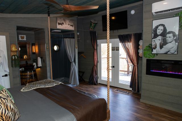 DITCH THE HOTEL & CABIN IDEA - "EXPERIENCE" A STAY AT SANCTUARY TREEHOUSE RESORT IN THE SMOKY MOUNTAINS OF EAST TENNESSEE