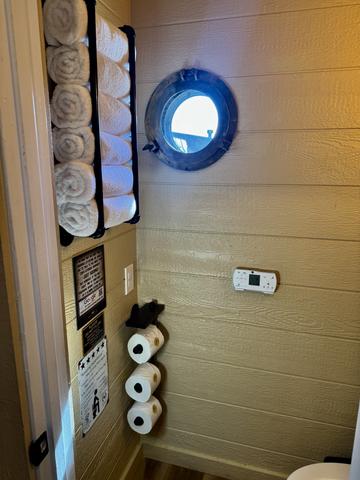 LUXURY LINENS & PAPER PRODUCTS ARE PROVIDED