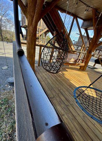 DRINK CHUTE EXIT - LOWER DECK