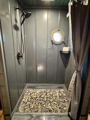 RAIN SHOWER - CUSTOM TILE - PORT HOLE WINDOWS - LUXURY LINENS & TOILETRIES PROVIDED