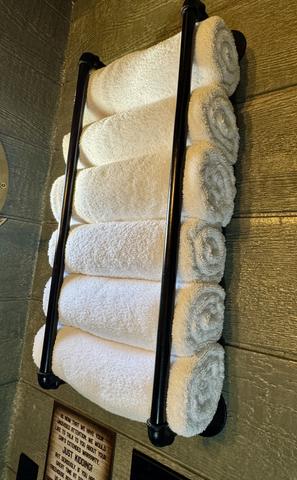 LUXURY LINENS PROVIDED 